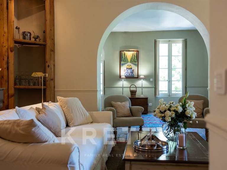 Propriété Saint-Rémy-de-Provence - 7 chambres - 427m²