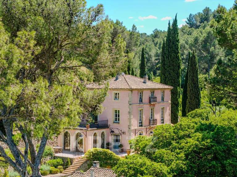 Propriété Saint-Rémy-de-Provence - 7 chambres - 427m²