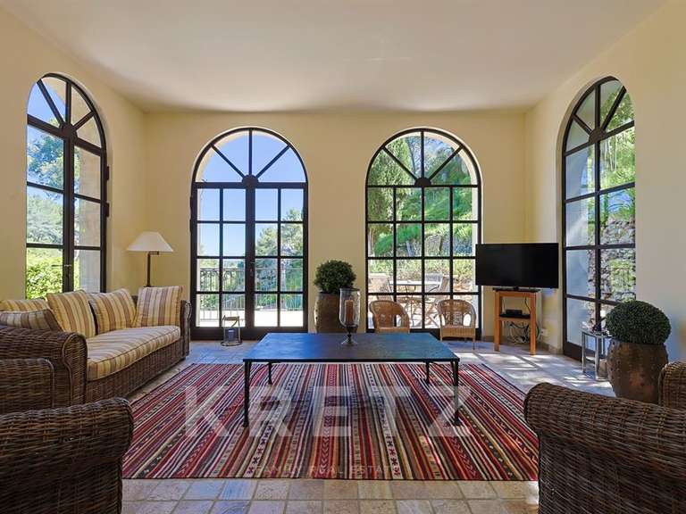 Propriété Saint-Rémy-de-Provence - 7 chambres - 427m²