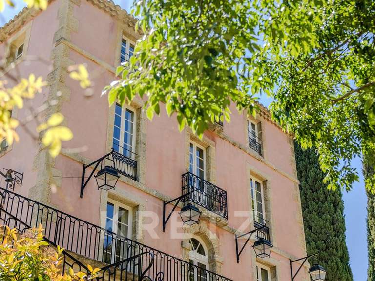 Propriété Saint-Rémy-de-Provence - 7 chambres - 427m²
