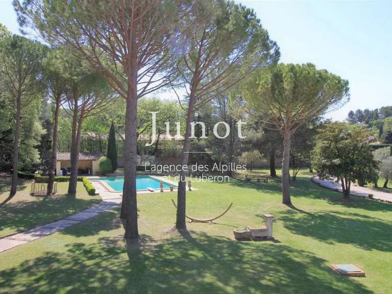 Propriété Saint-Rémy-de-Provence - 7 chambres - 350m²