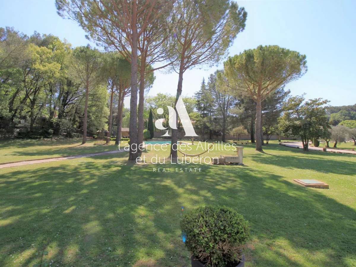 Property Saint-Rémy-de-Provence