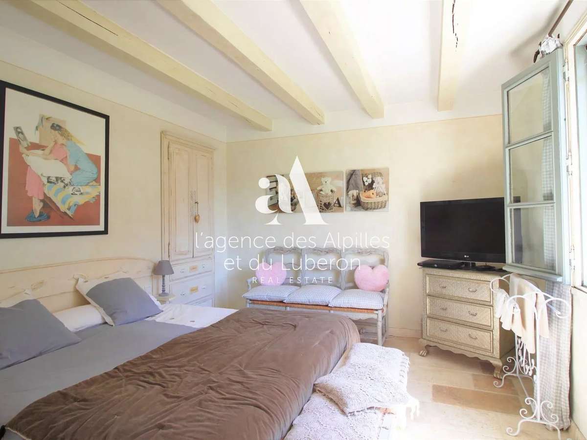 Property Saint-Rémy-de-Provence