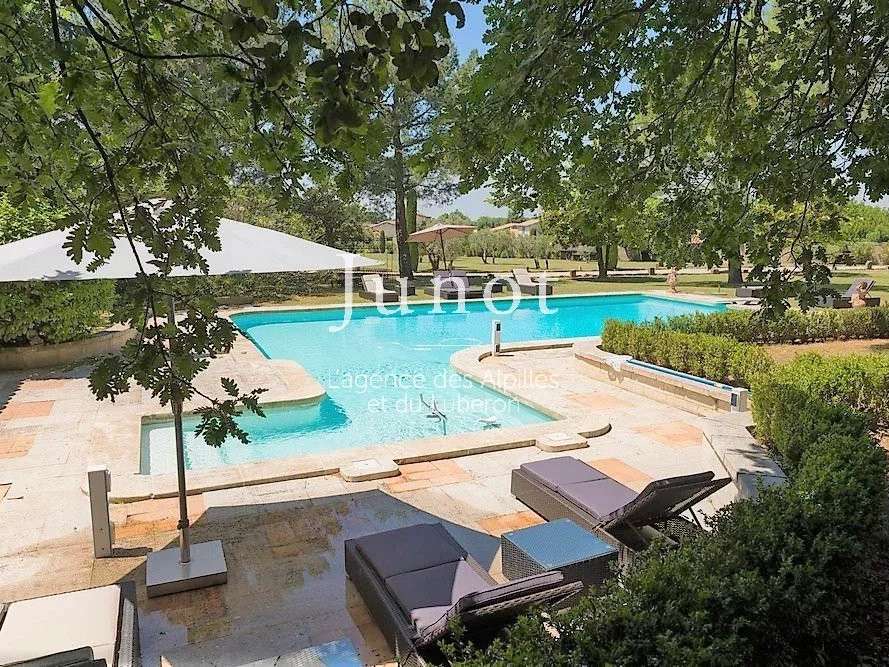 Property Saint-Rémy-de-Provence