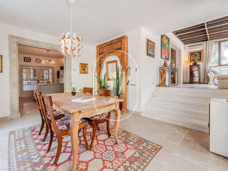 Property Saint-Rémy-de-Provence - 5 bedrooms - 224m²