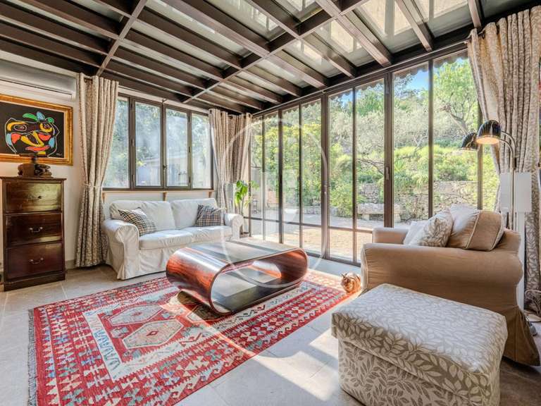 Property Saint-Rémy-de-Provence - 5 bedrooms - 224m²