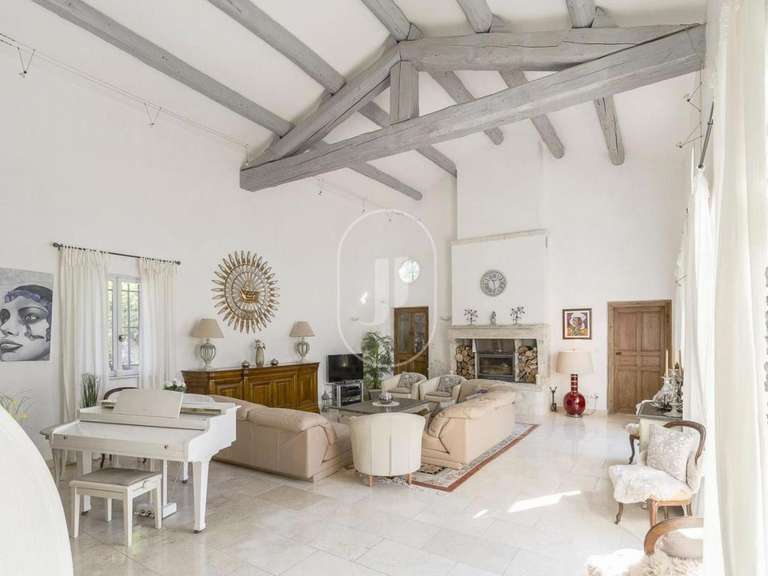 Property Saint-Rémy-de-Provence - 6 bedrooms - 395m²