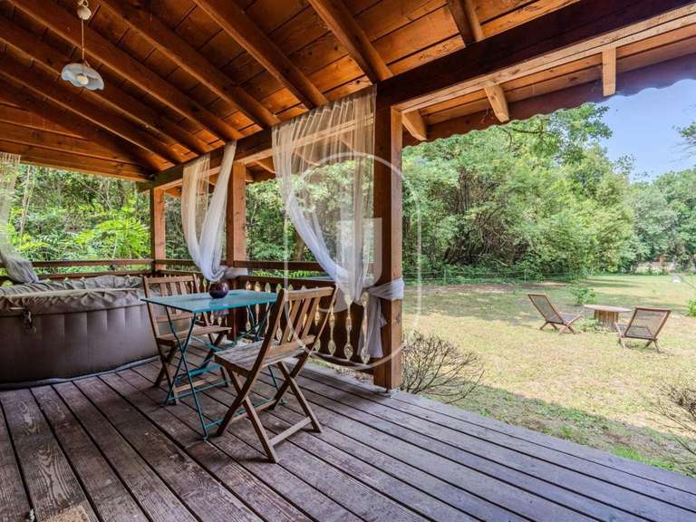 Propriété Saint-Rémy-de-Provence - 4 chambres - 245m²