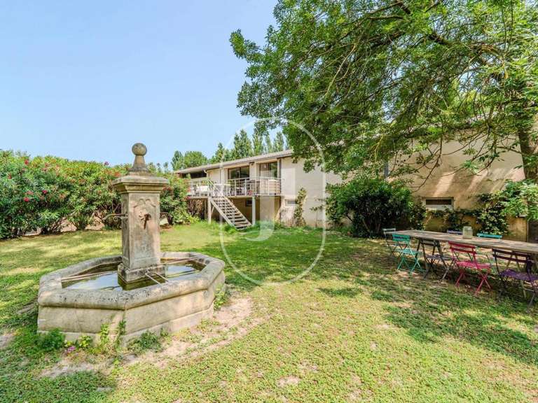 Propriété Saint-Rémy-de-Provence - 4 chambres - 245m²