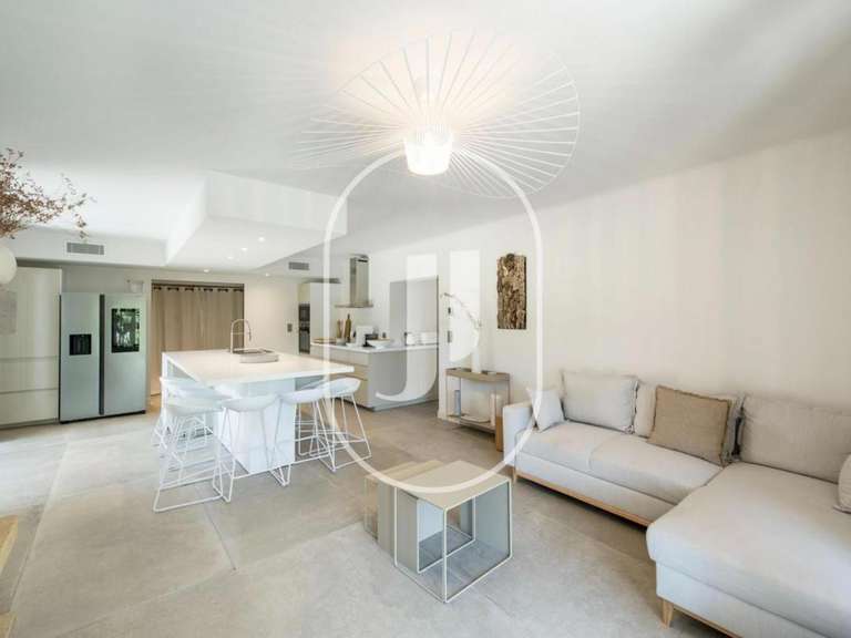 Property Saint-Rémy-de-Provence - 8 bedrooms - 280m²