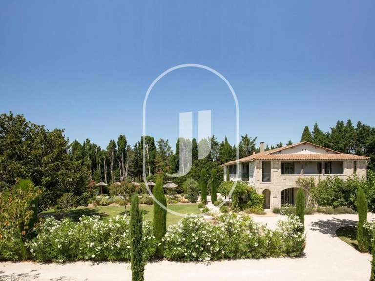 Property Saint-Rémy-de-Provence - 8 bedrooms - 280m²