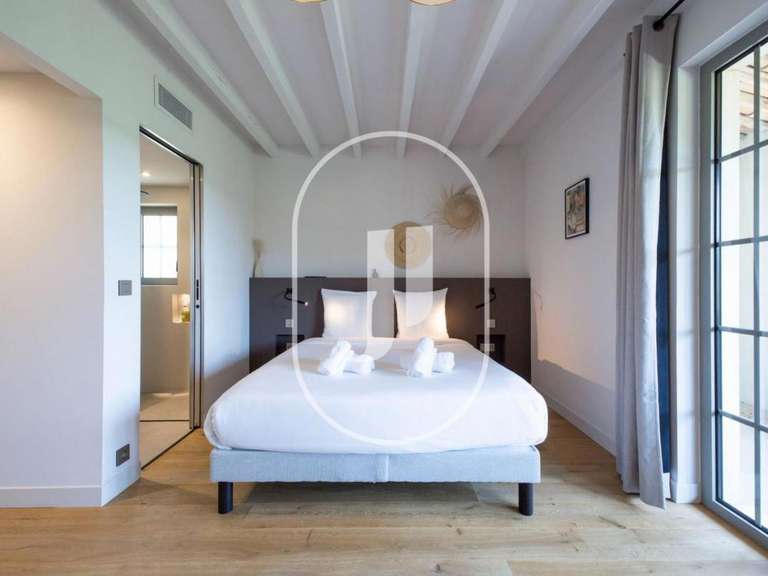 Property Saint-Rémy-de-Provence - 8 bedrooms - 280m²