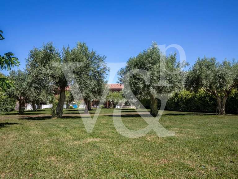 Propriété Saint-Rémy-de-Provence - 9 chambres - 572m²