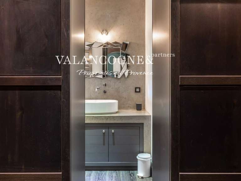 Propriété Saint-Rémy-de-Provence - 9 chambres - 572m²