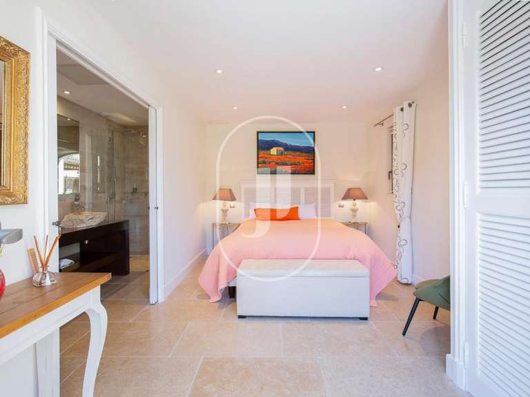 Propriété Saint-Rémy-de-Provence - 5 chambres - 245m²