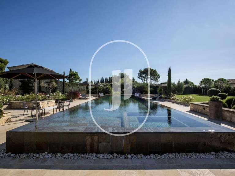 Propriété Saint-Rémy-de-Provence - 5 chambres - 410m²
