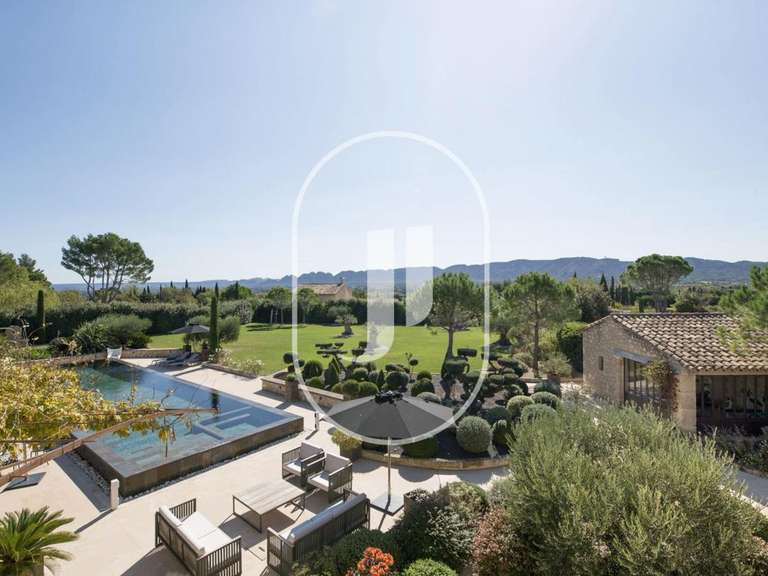Propriété Saint-Rémy-de-Provence - 5 chambres - 410m²