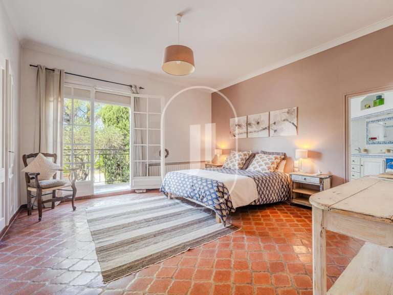 Propriété Saint-Rémy-de-Provence - 5 chambres - 230m²