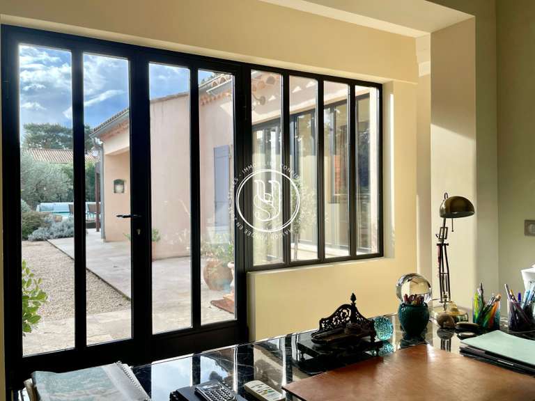 Villa Saint-Rémy-de-Provence - 4 bedrooms - 191m²