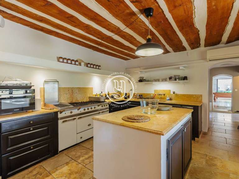 Villa Saint-Rémy-de-Provence - 8 bedrooms - 584m²