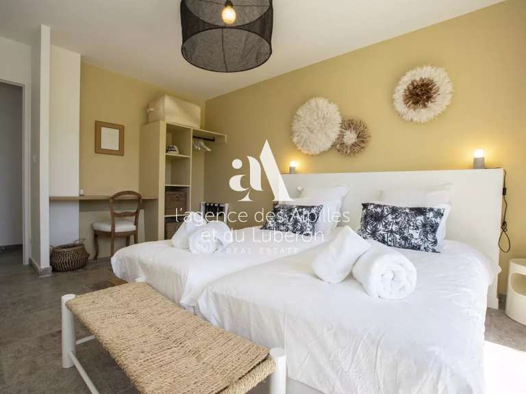 Villa Saint-Rémy-de-Provence - 5 chambres - 240m²