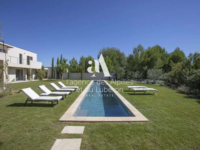 Villa Saint-Rémy-de-Provence - 5 chambres - 240m²