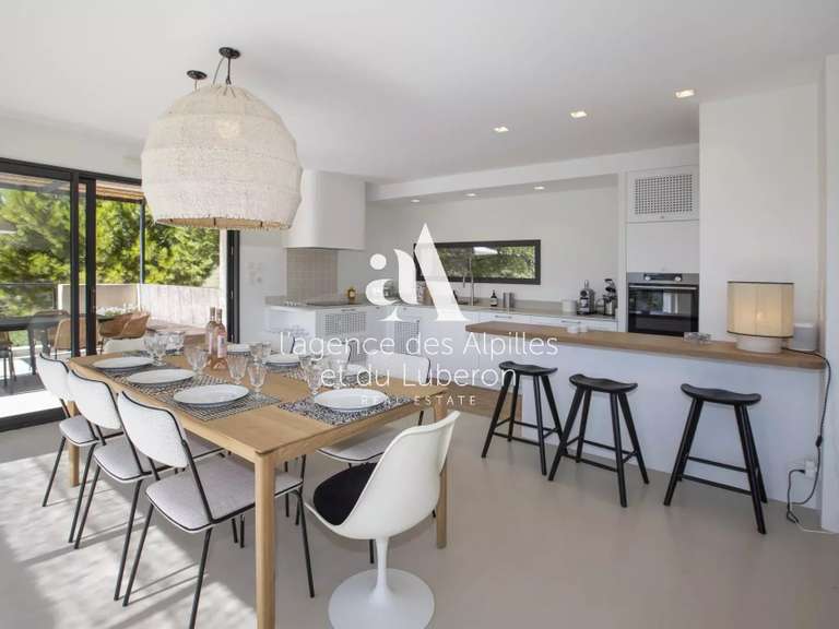 Villa Saint-Rémy-de-Provence - 5 chambres - 240m²