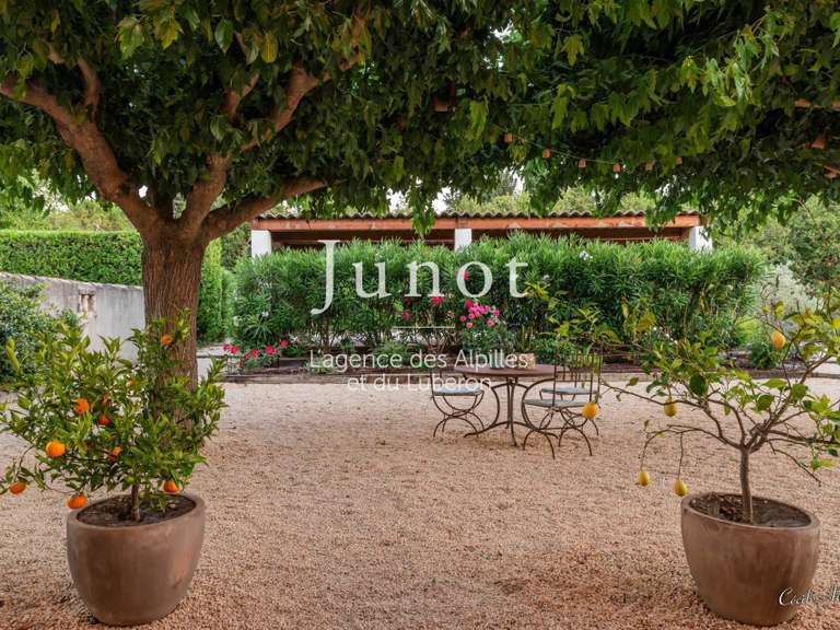 Villa Saint-Rémy-de-Provence - 4 bedrooms - 210m²