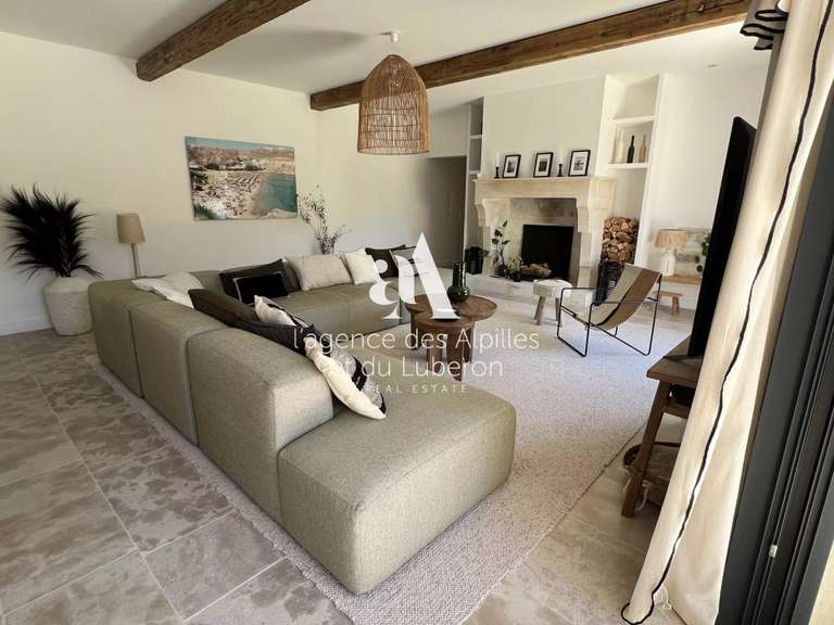 Villa Saint-Rémy-de-Provence - 5 bedrooms - 250m²