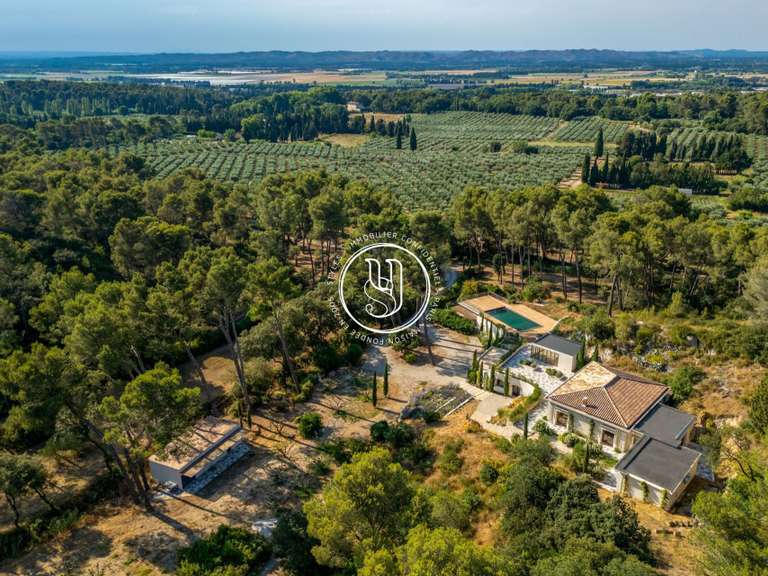 Villa Saint-Rémy-de-Provence - 6 bedrooms - 205m²