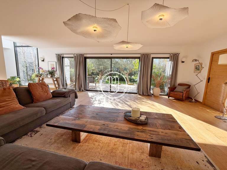 Villa Saint-Rémy-de-Provence - 4 bedrooms - 240m²