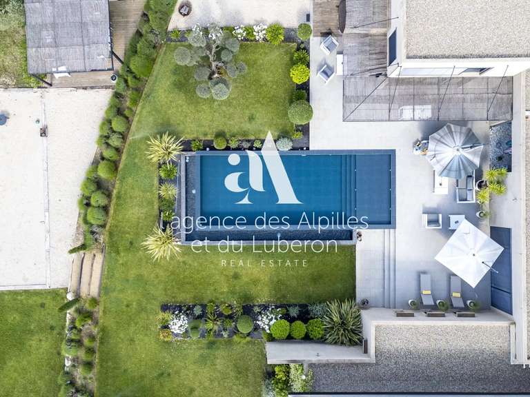 Villa Saint-Rémy-de-Provence - 4 chambres - 400m²