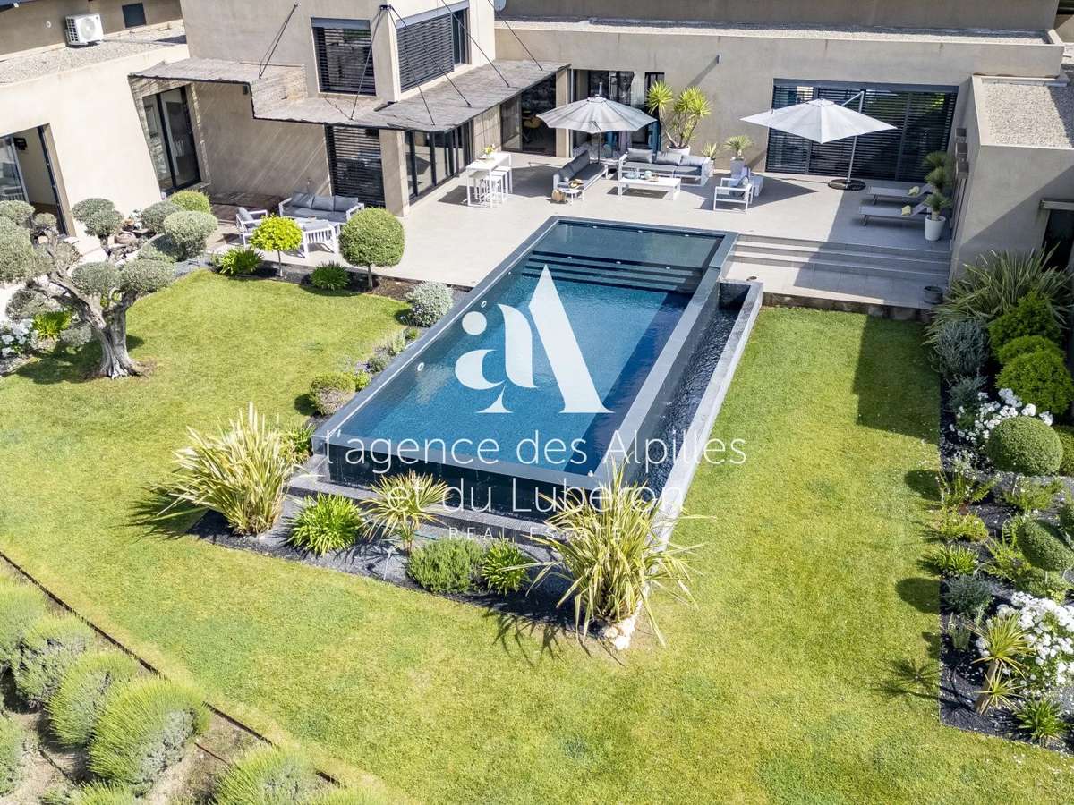 Villa Saint-Rémy-de-Provence