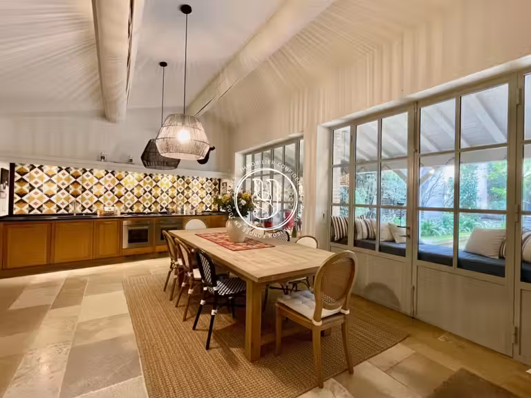 Villa Saint-Rémy-de-Provence - 5 chambres - 210m²