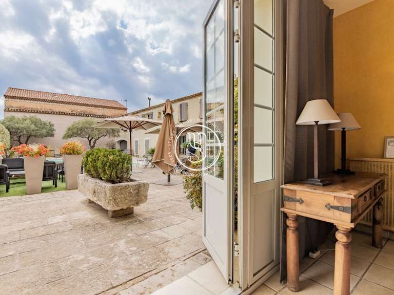 Villa Saint-Rémy-de-Provence - 18 chambres - 600m²