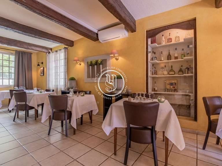 Villa Saint-Rémy-de-Provence - 18 chambres - 600m²