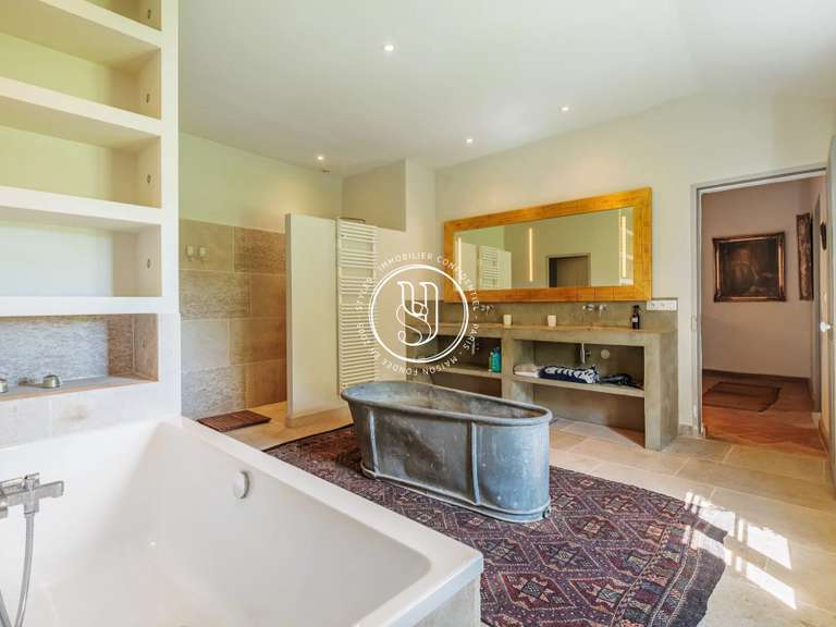 Villa Saint-Rémy-de-Provence - 8 chambres - 584m²