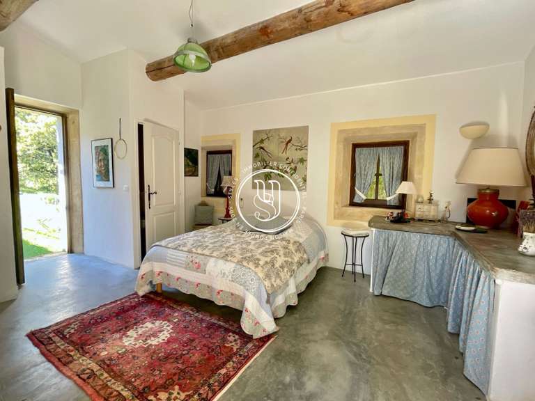 Villa Saint-Rémy-de-Provence - 8 bedrooms - 380m²