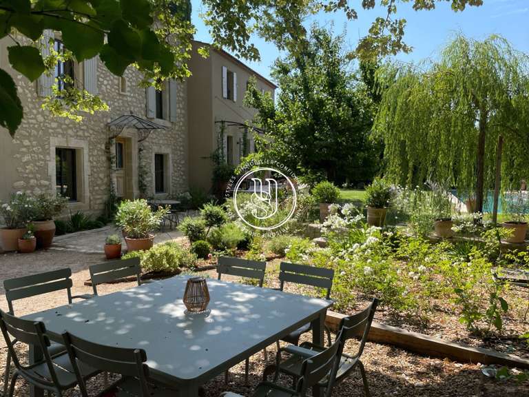 Villa Saint-Rémy-de-Provence - 5 bedrooms - 298m²