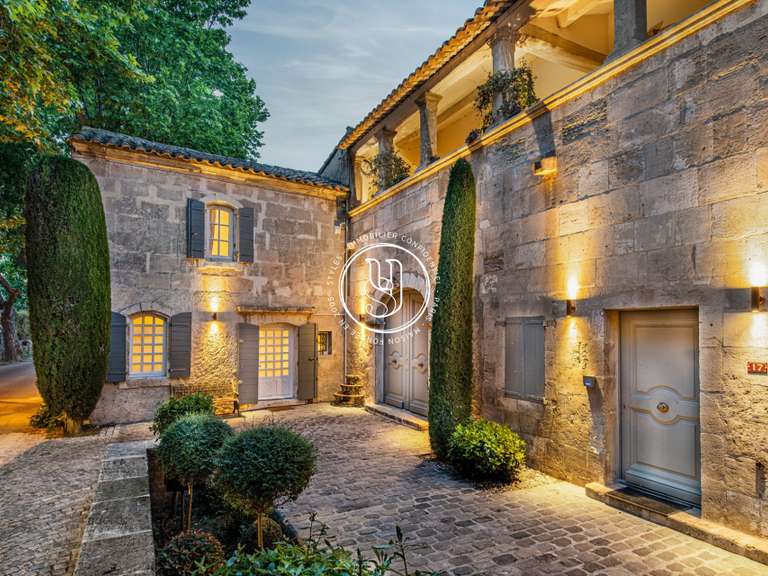 Villa Saint-Rémy-de-Provence - 7 chambres - 630m²