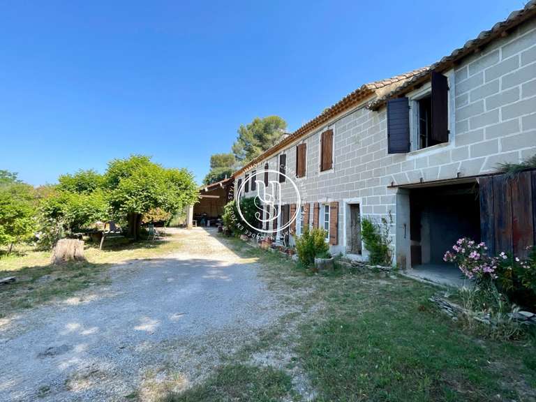 Villa Saint-Rémy-de-Provence - 4 chambres - 234m²