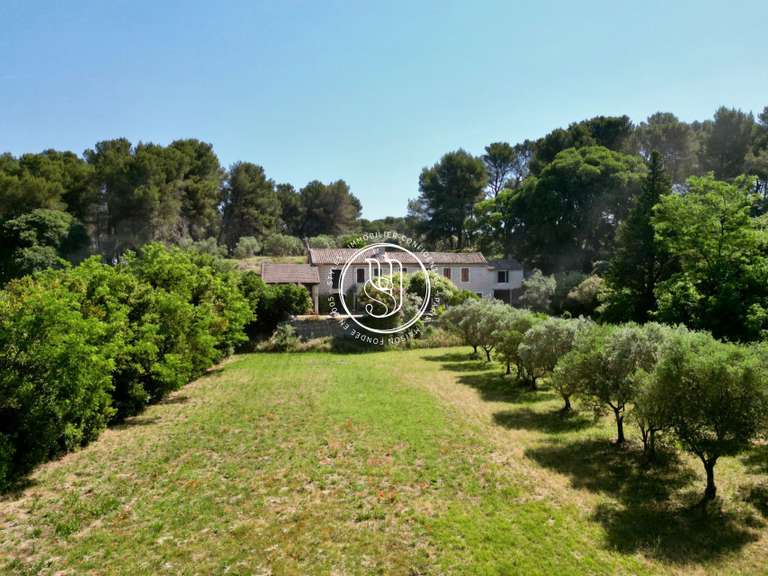 Villa Saint-Rémy-de-Provence - 4 chambres - 234m²