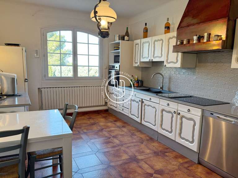 Villa Saint-Rémy-de-Provence - 3 chambres - 180m²