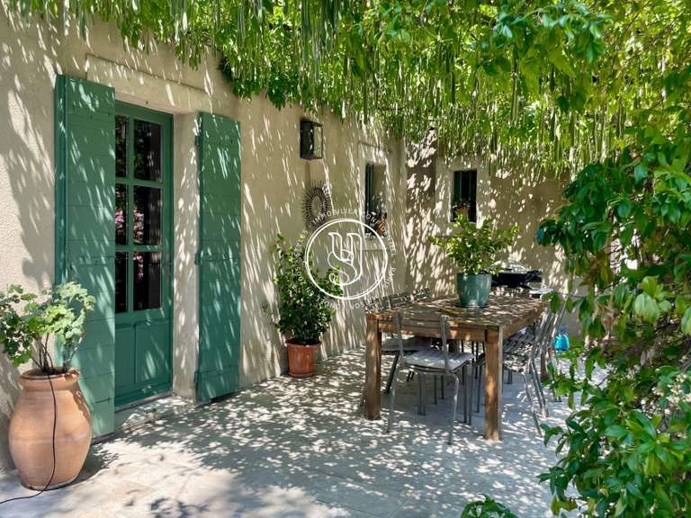 Villa Saint-Rémy-de-Provence - 4 chambres - 207m²
