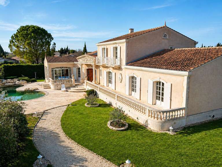 Villa Saint-Rémy-de-Provence - 5 bedrooms - 361m²
