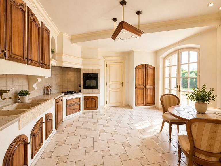 Villa Saint-Rémy-de-Provence - 5 bedrooms - 361m²