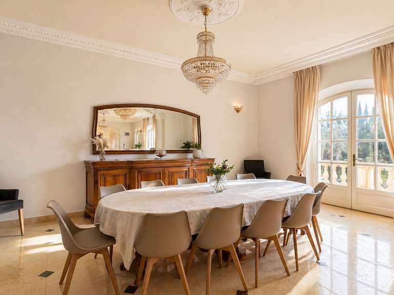 Villa Saint-Rémy-de-Provence - 5 bedrooms - 361m²