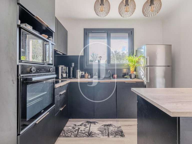 Villa Saint-Rémy-de-Provence - 4 chambres - 137m²