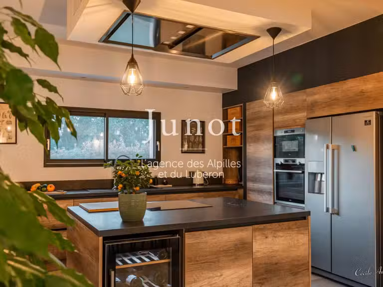Villa Saint-Rémy-de-Provence - 4 chambres - 210m²