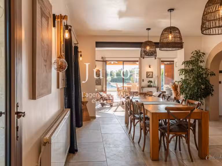 Villa Saint-Rémy-de-Provence - 4 chambres - 210m²